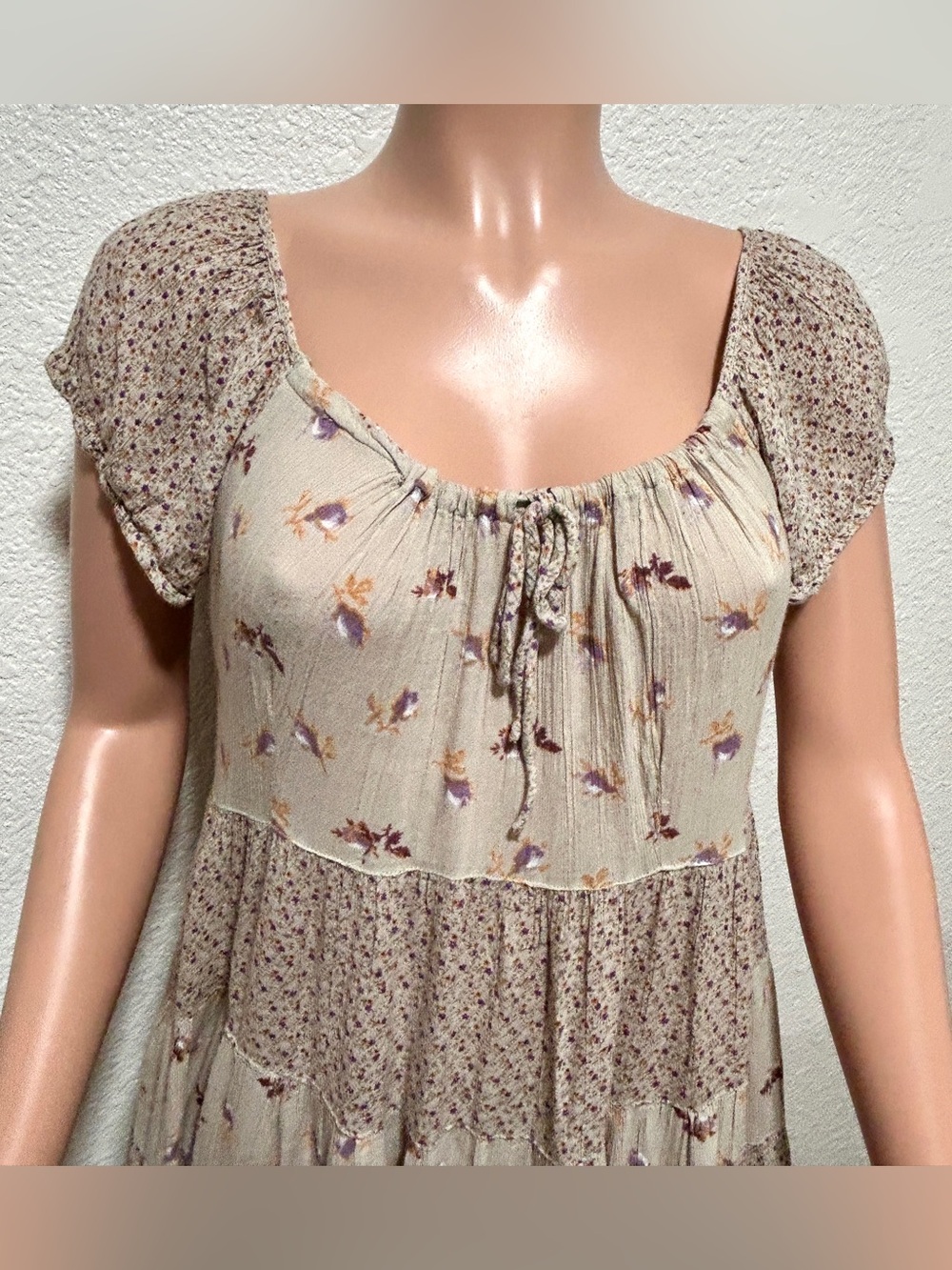 Bohemian Beige Floral Tiered Mini Dress - Picture 2 of 8